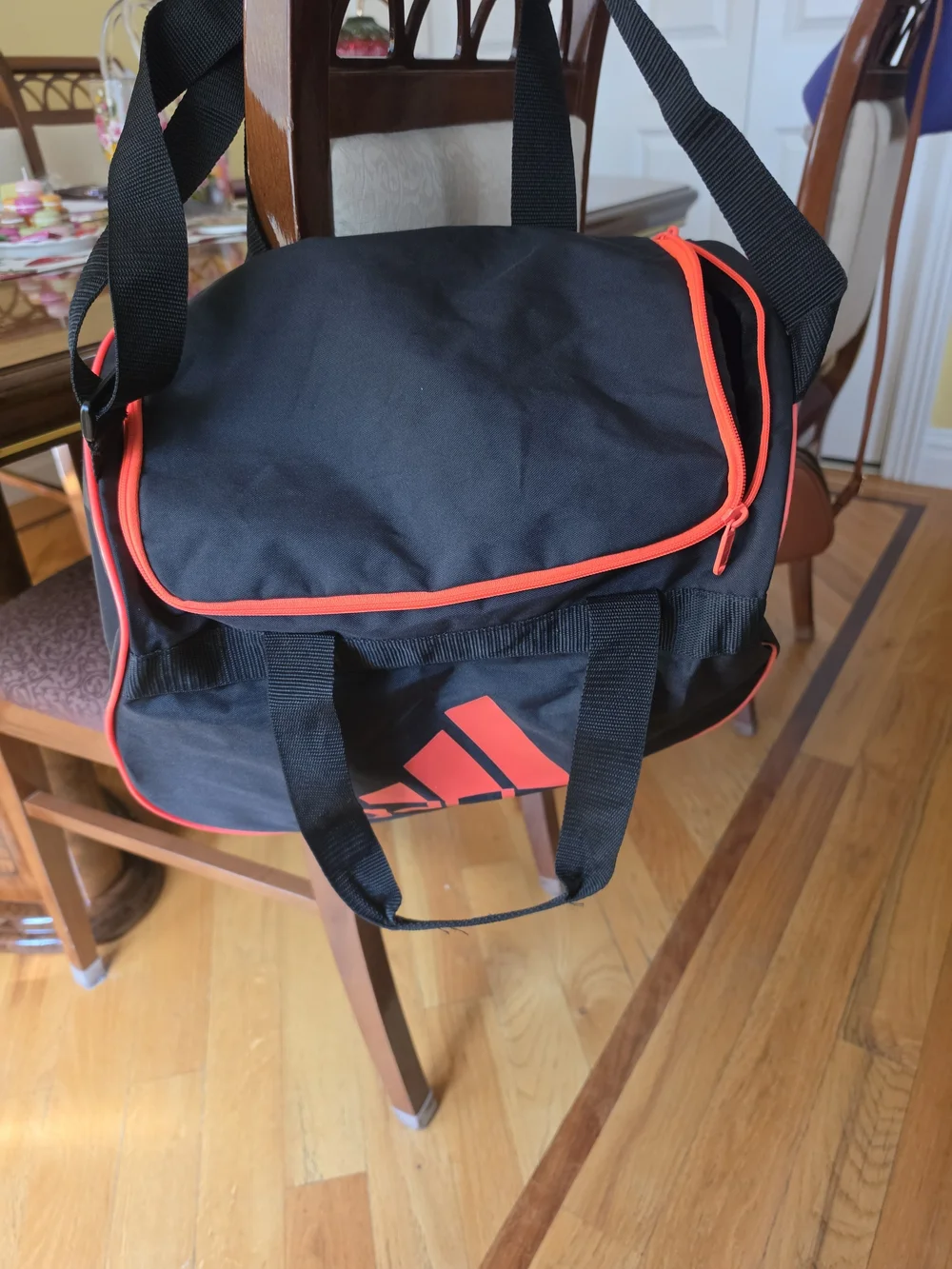 ♥️🖤adidas Black & Red Duffel Bag Gym Travel Sports Bag NWOT